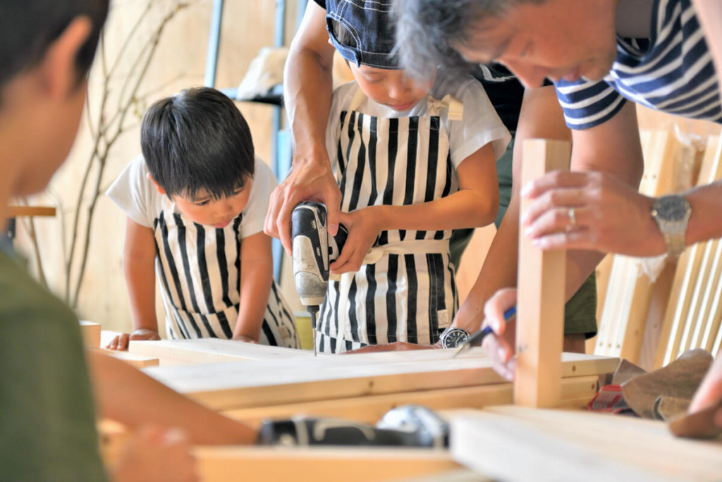 イベントレポート 「DIY体験！大工さんとテーブルづくりワークショップ」写真04